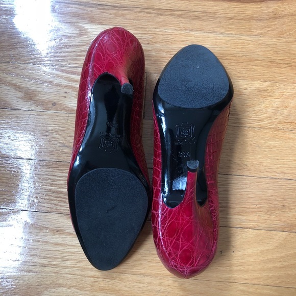 Laurence Dacade Red Crocodile Stilettoes - Picture 5 of 6